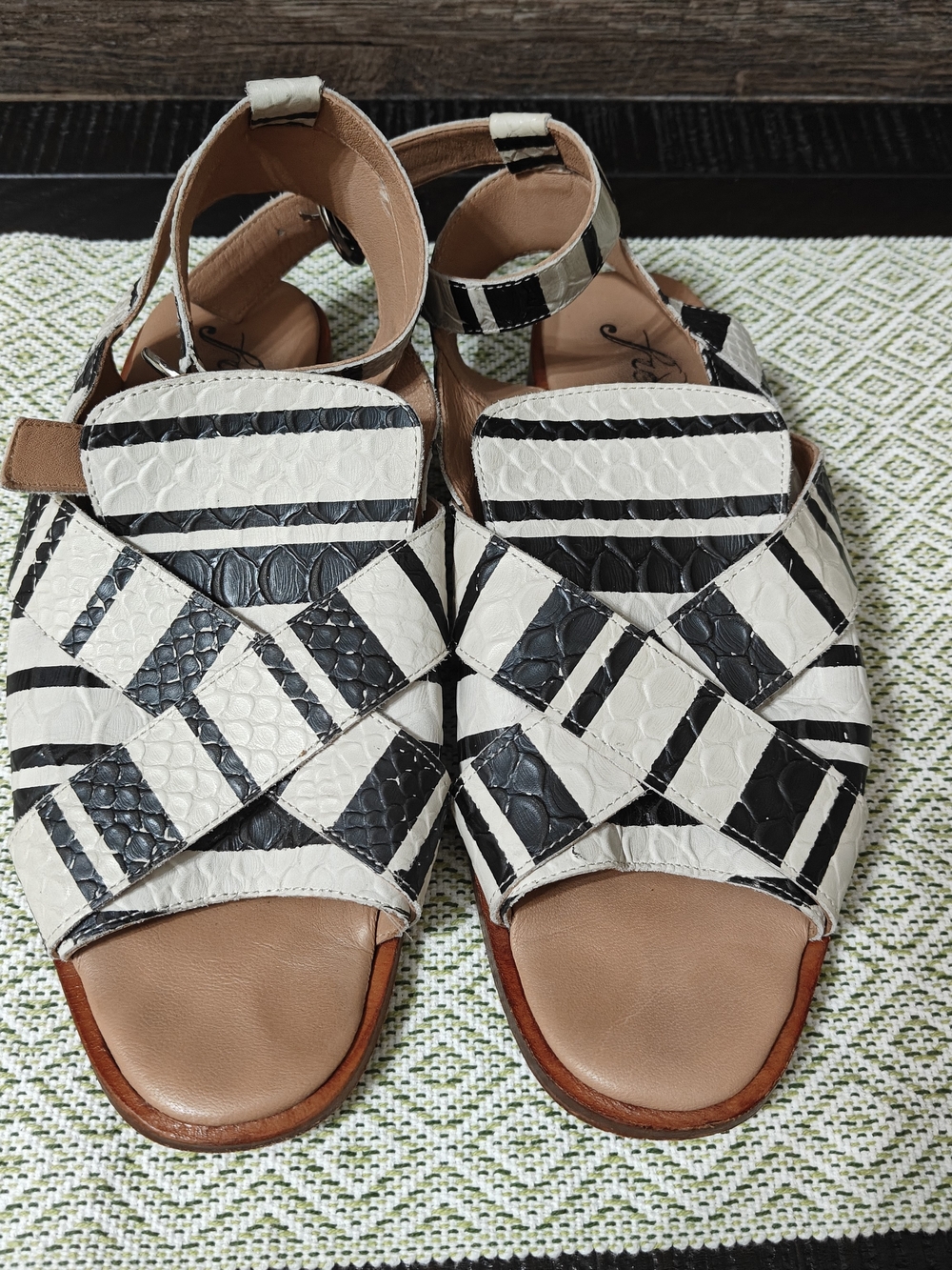 Women’s Free People Black & White Striped Crisscross Sandals